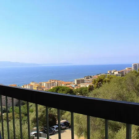 Vue Apartman *